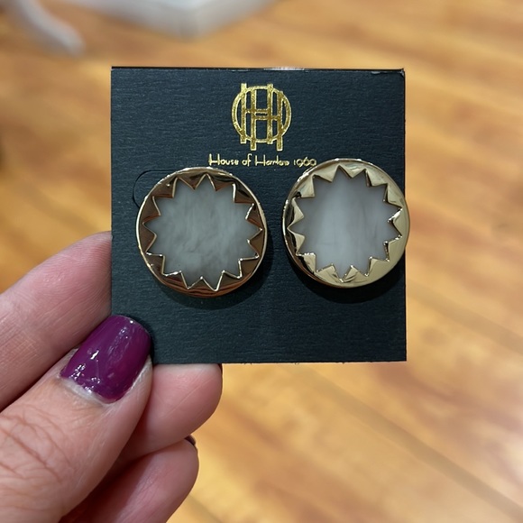 House of Harlow 1960 Starburst Earrings - Picture 5 of 5